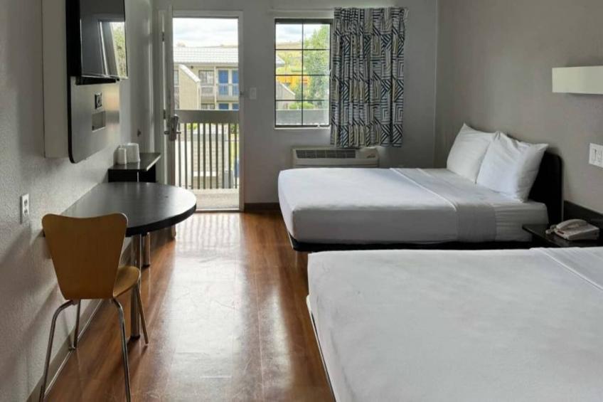 1 QUEEN BED - foto 6