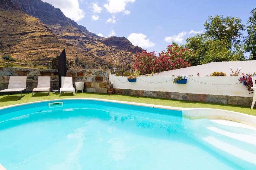 Grosses Haus mit eigenem Pool - foto 3