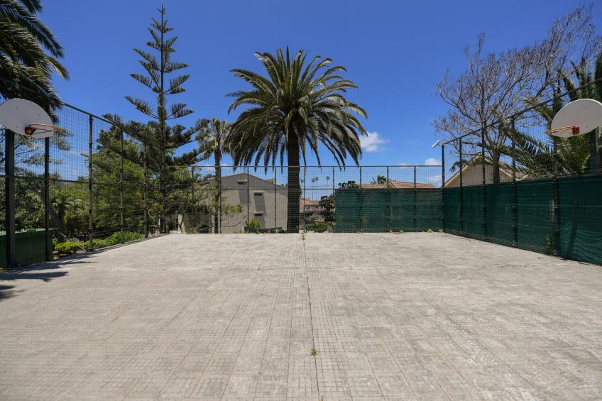 House with cozy garden BBQ and free parking - foto 42