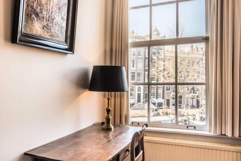 Classy Room 17th Century Canal House - foto 15