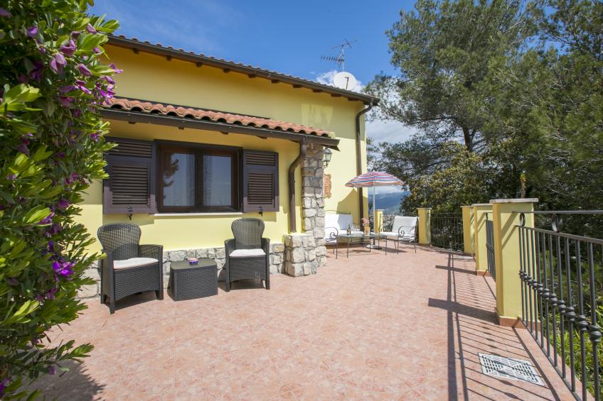 Villa Monte Enrico- Pool and Whirlpool - foto 16