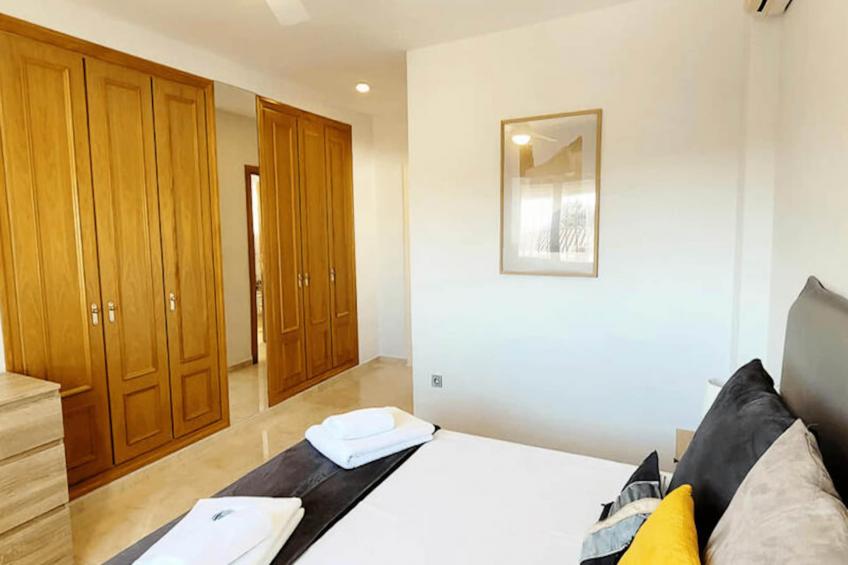 Magnifique Villa Avec Piscine Privée - Golf  Bonalba ! - foto 26