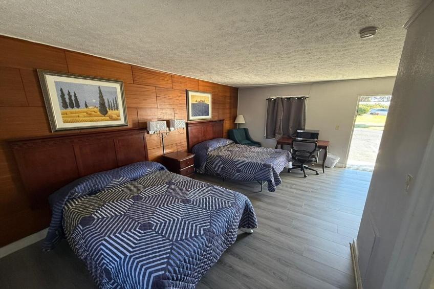 2 Full Bed Smoking - foto 8