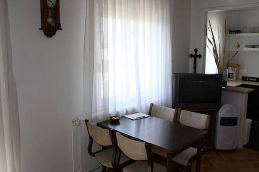 in Seget Donji mit Garten und Grill - foto 11