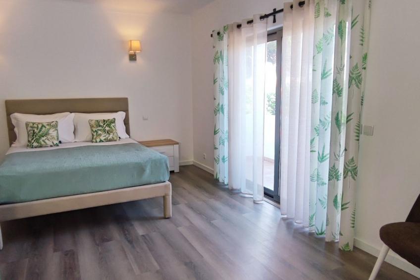 Villa mit 6 Schlafzimmern, Familie, Gruppen, Strand, Pool, Garten - foto 24