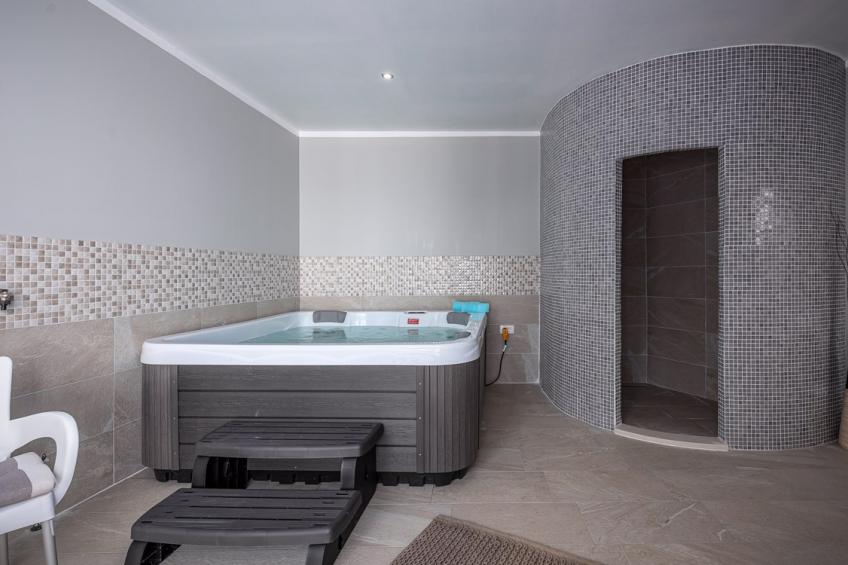 Vakantiewoning met zwembad - VW-MPJ5R - foto 37