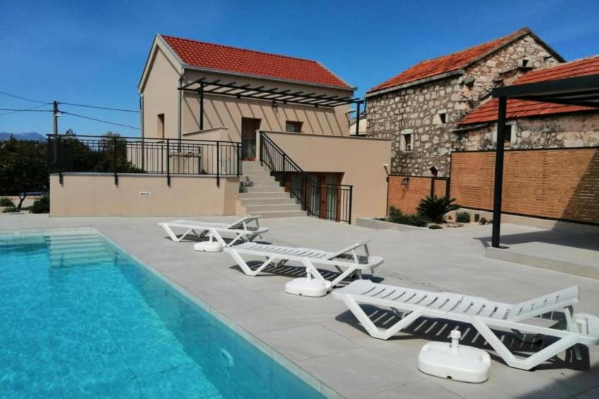House Serenity with Pool - foto 13