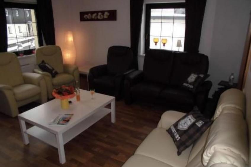 Vakantiehuis "Haus Talschänke" met terras - foto 14