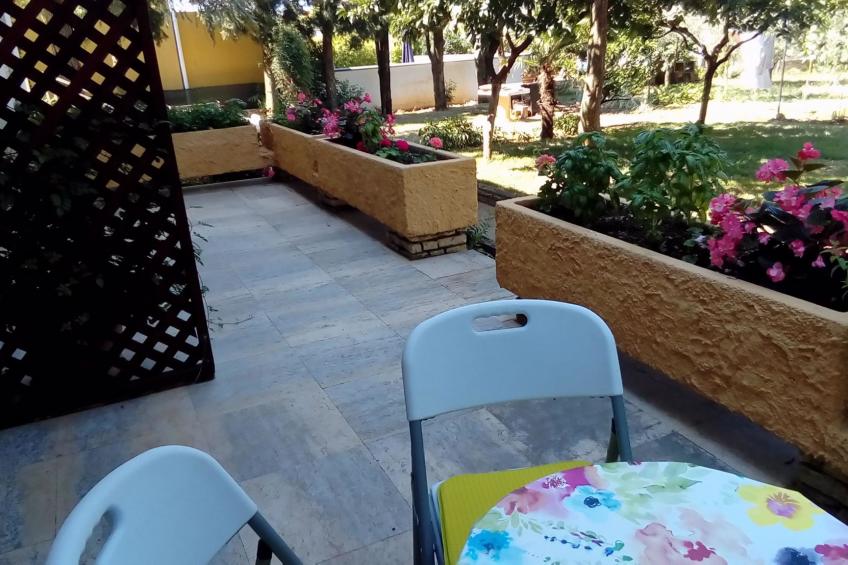 Vakantiewoning met terras en airco - BF-YW467 - foto 4