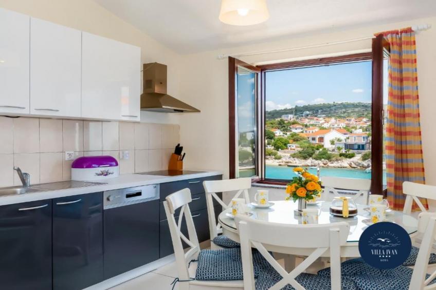 Villa Ivan apartment with terrace and sea view A3 - foto 13