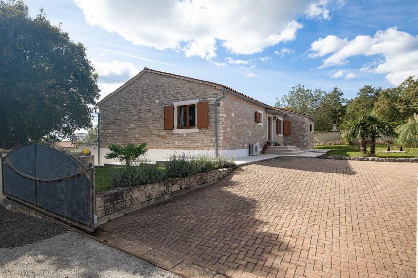 Haus in Bertoši mit privatem Pool - foto 47