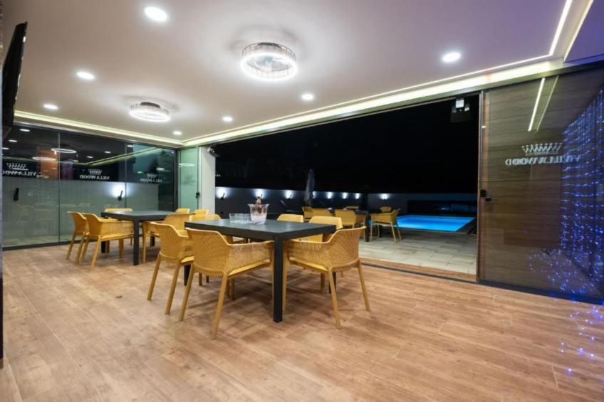 Apartments Villa Wood - Two Bedroom Apartment with terrace and pool view ( W3 ) - foto 13