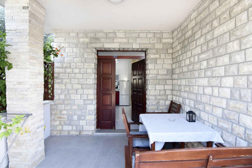 Ferienwohnung für Paare mit Terrasse und gemeinsamem Garten, nur wenige Schritte vom Strand entfernt - BF-8X78K - foto 6