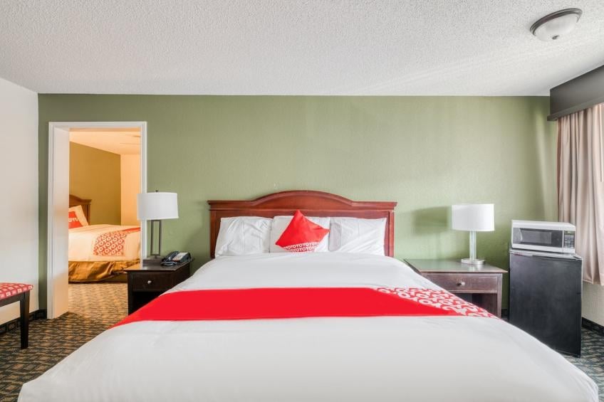 Queen Bed