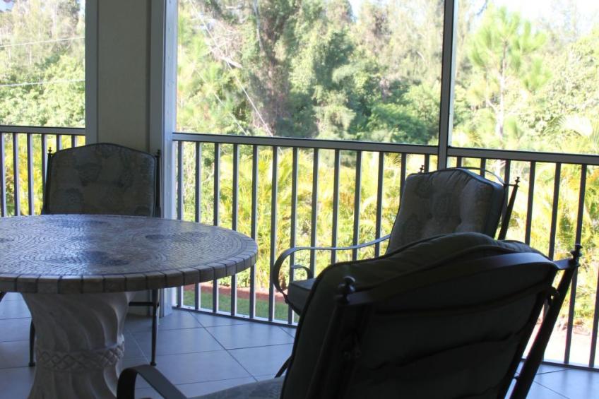 mit großzügigem Swimmingpool - foto 18