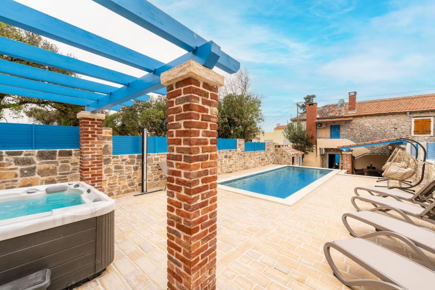 Dalmatian house Sukosan - foto 38