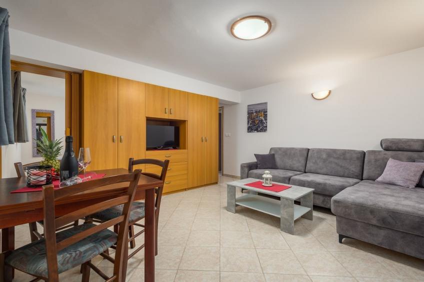 Charming Lovran Apartments with Wonderful Sea View -  One Bedroom Apartment - foto 3