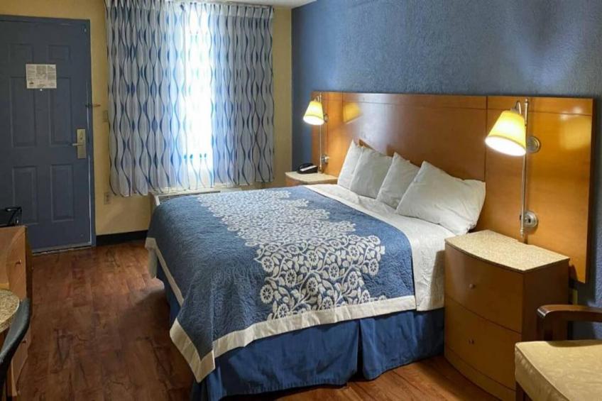 1 King Bed  Mobility Accessible RI Shower Nsmk