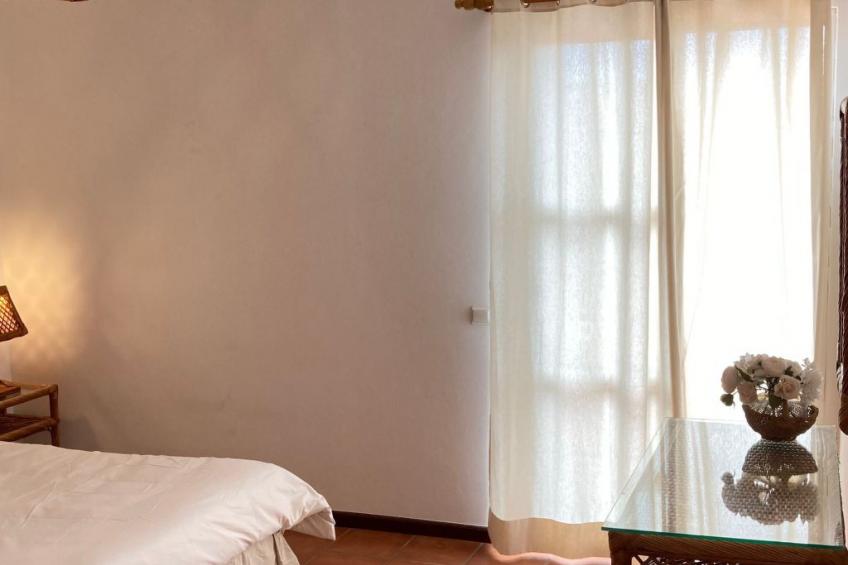 3-Schlafzimmer-Stadthaus, mit Panoramablick - foto 7