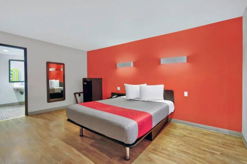1 KING BED  NON-SMOKING KITCHEN - foto 8