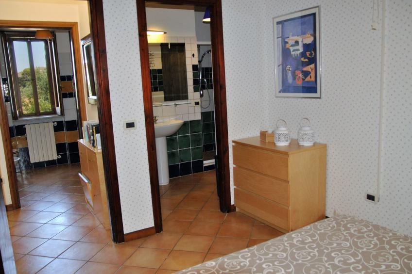 Angenehmes Haus in Itri mit überdachtem Innenhof - foto 14