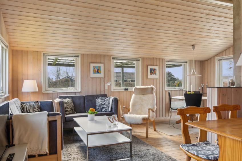 "Bjarni" - 175m from the sea - foto 13