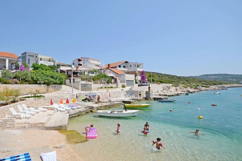 Luxuriöses Ferienhaus mit Pool direkt am Meer - foto 3