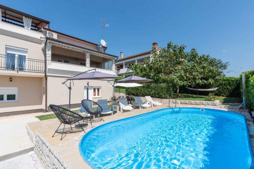 Vakantiewoning met zwembad - BF-V85ZC - foto 10