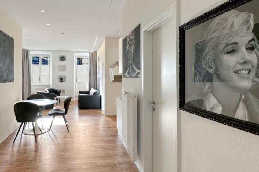 The Place to Be in Sion - Vieille ville de Sion - foto 2