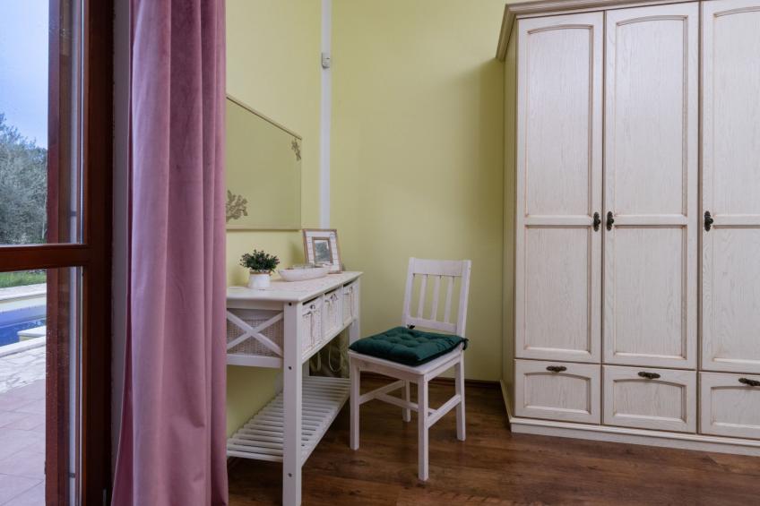 Villa mit privatem Pool und großem Garten - foto 24