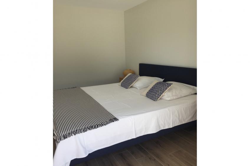 Belle maison avec piscine à débordement chauffée - foto 18