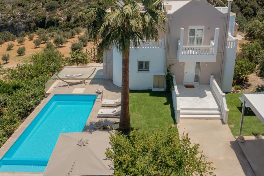 Villa mit Infinity-Pool und BBQ, Nähe zum Strand - foto 14