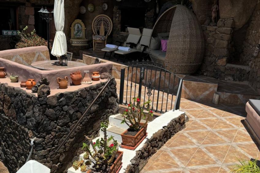 Schlafen in einer vulkanischen Höhle - foto 57