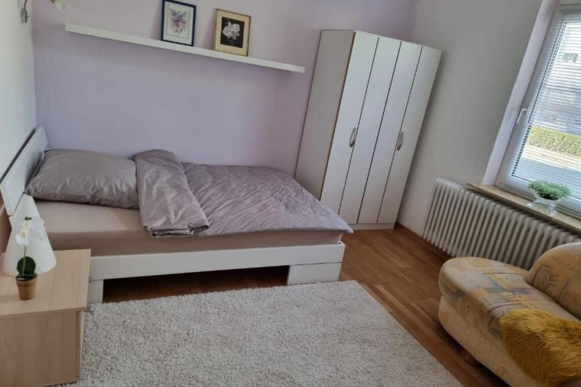 Private Ferienwohnung in Nordenham mit großem Garten - foto 22