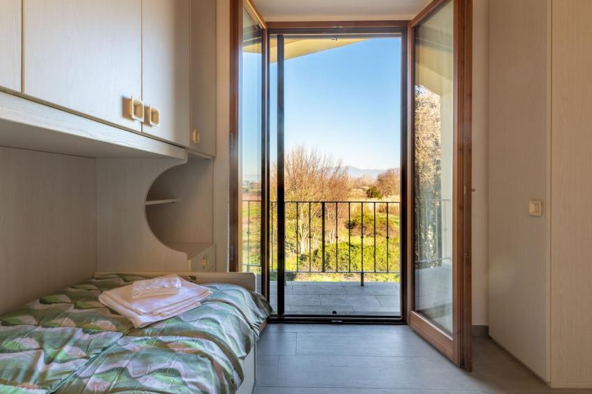 Modernes Haus mit Garten und privatem Parkplatz - foto 22