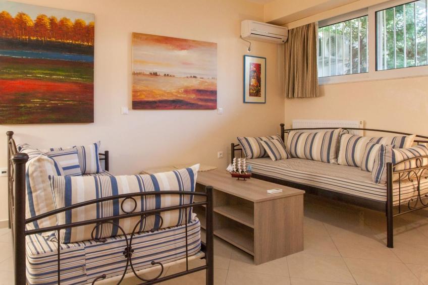 Ferienvilla mit Pool in Loutraki - foto 28