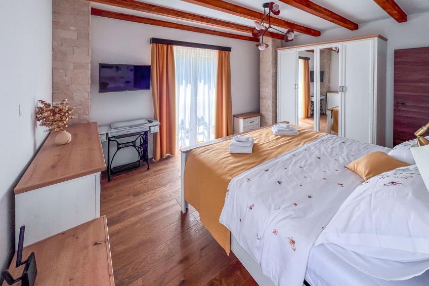 Vila Jurja - foto 32