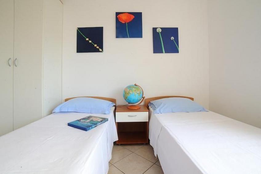 Apartment Zeus Apollo mit mölierter Terrasse - foto 28