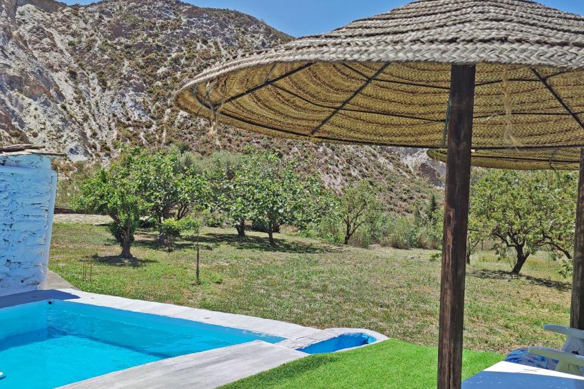 Gemütliches Haus mit Schwimmbad in La Alpujarra