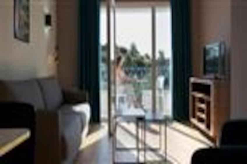 Resort thermal de Châtel-Guyon Apartment COME- Standard with bath