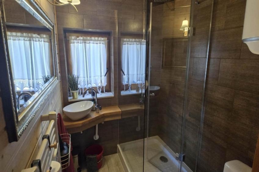 Domek wakacyjny LUX dla max 7 osób w Bałachach - foto 14