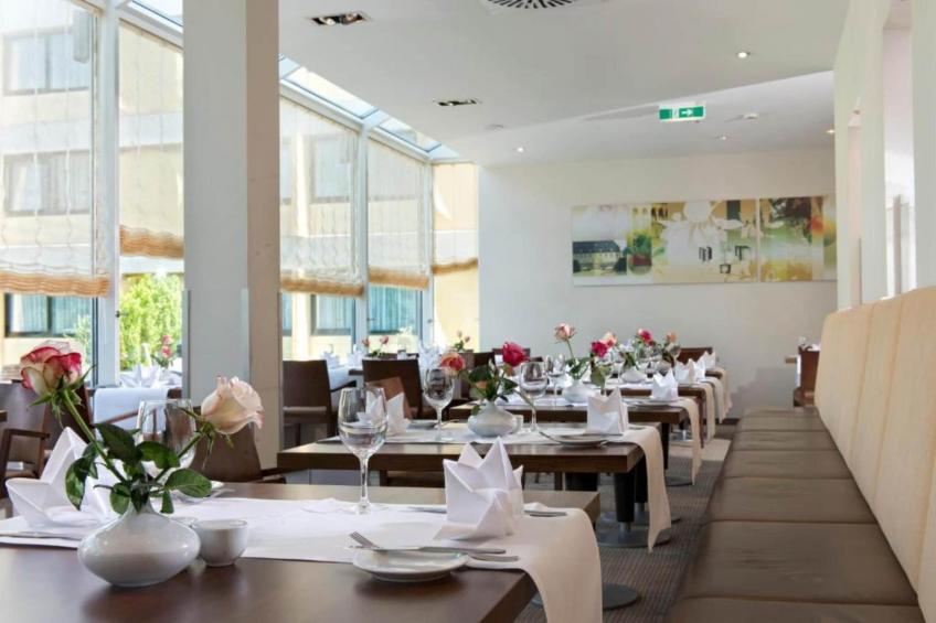 STANDARD TRIPLE ROOM - foto 24