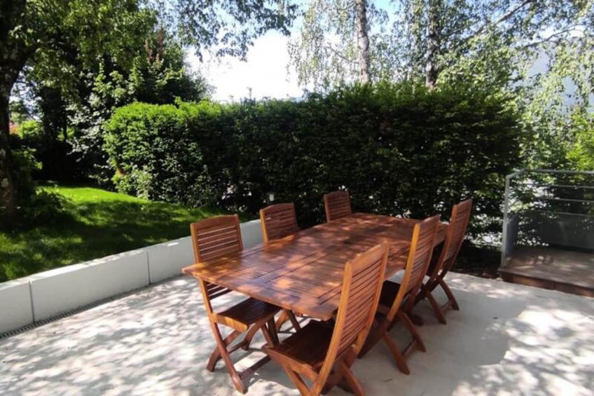 Jolie Maison Neuve Entre Villes Et Lacs