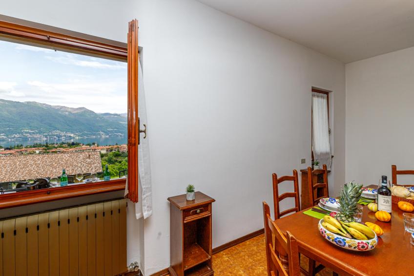 Oasi di Castelveccana Apt Pool and View - foto 13