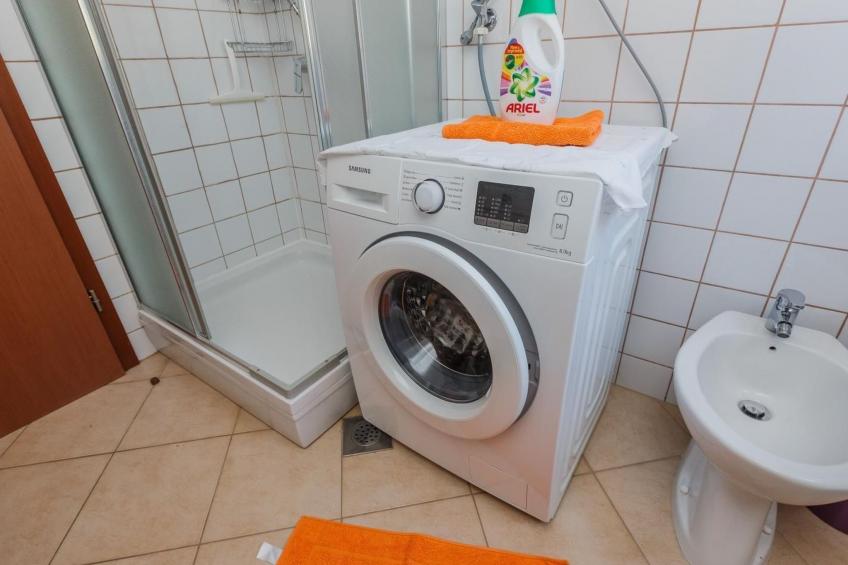 Erdgeschosswohnung mit viel Komfort und Terrasse - foto 21