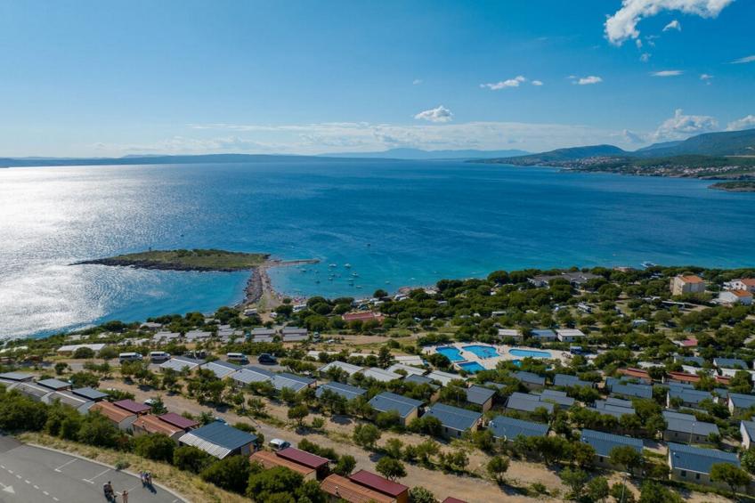 Seaside Deluxe Escape at Klenovica Camping - Two Bedroom Mobile Home with Hot-Tub  (owner 419) - foto 33
