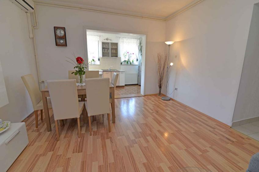 Vakantiewoning met terras en balkon - VW-YXMR - foto 13