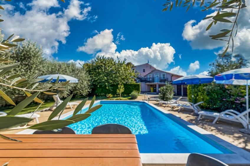 Vakantiehuis met zwembad - BF-HJWGD - foto 10