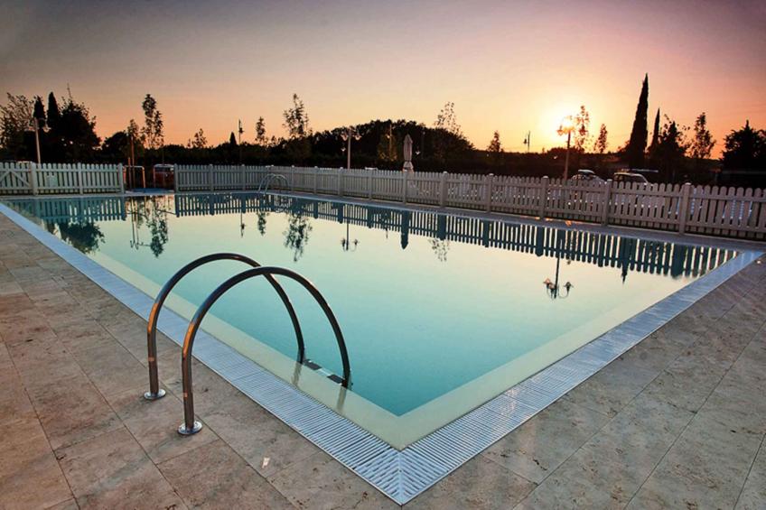 appartement de vacances avec piscine extérieure - BF-T2P84
