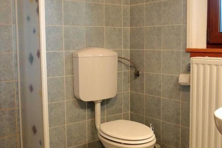 Wohnung im Erdgeschoss - sechs Personen und eine Terrasse - foto 12